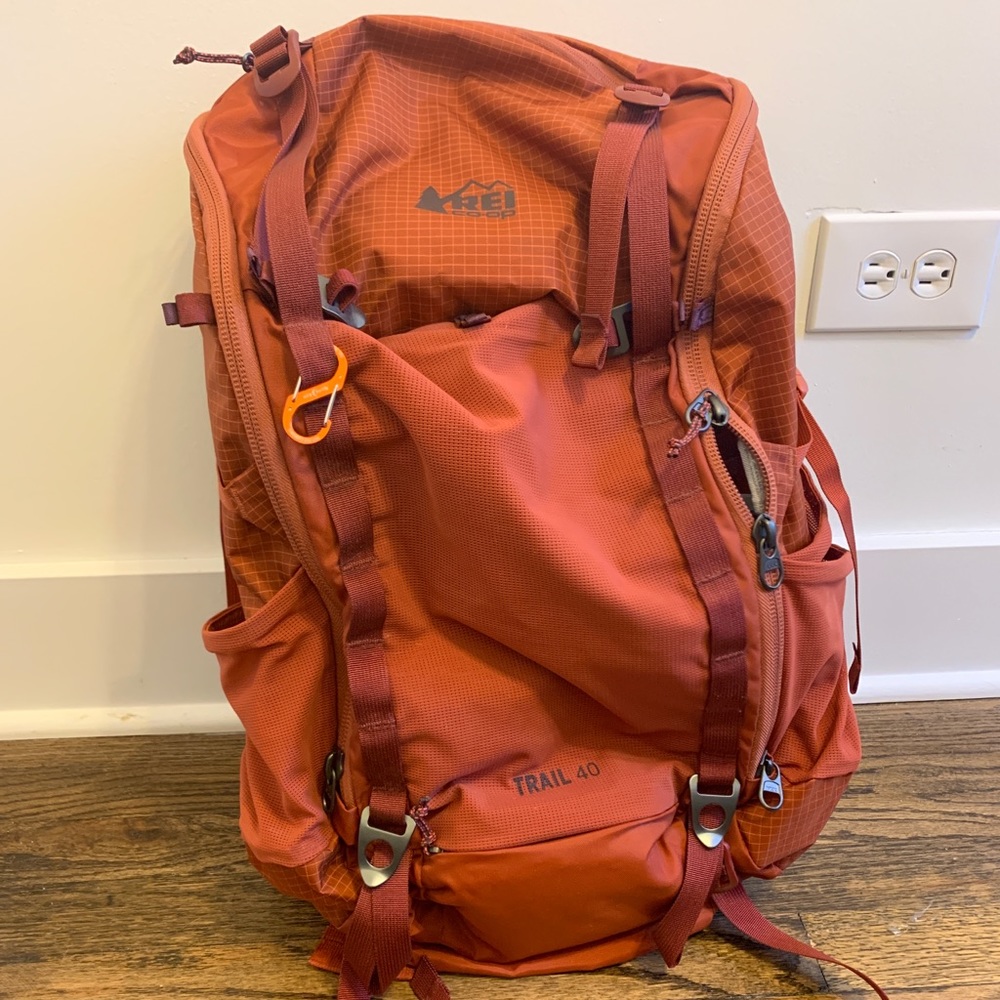 REI trail 40-pack women’s backpacking bag